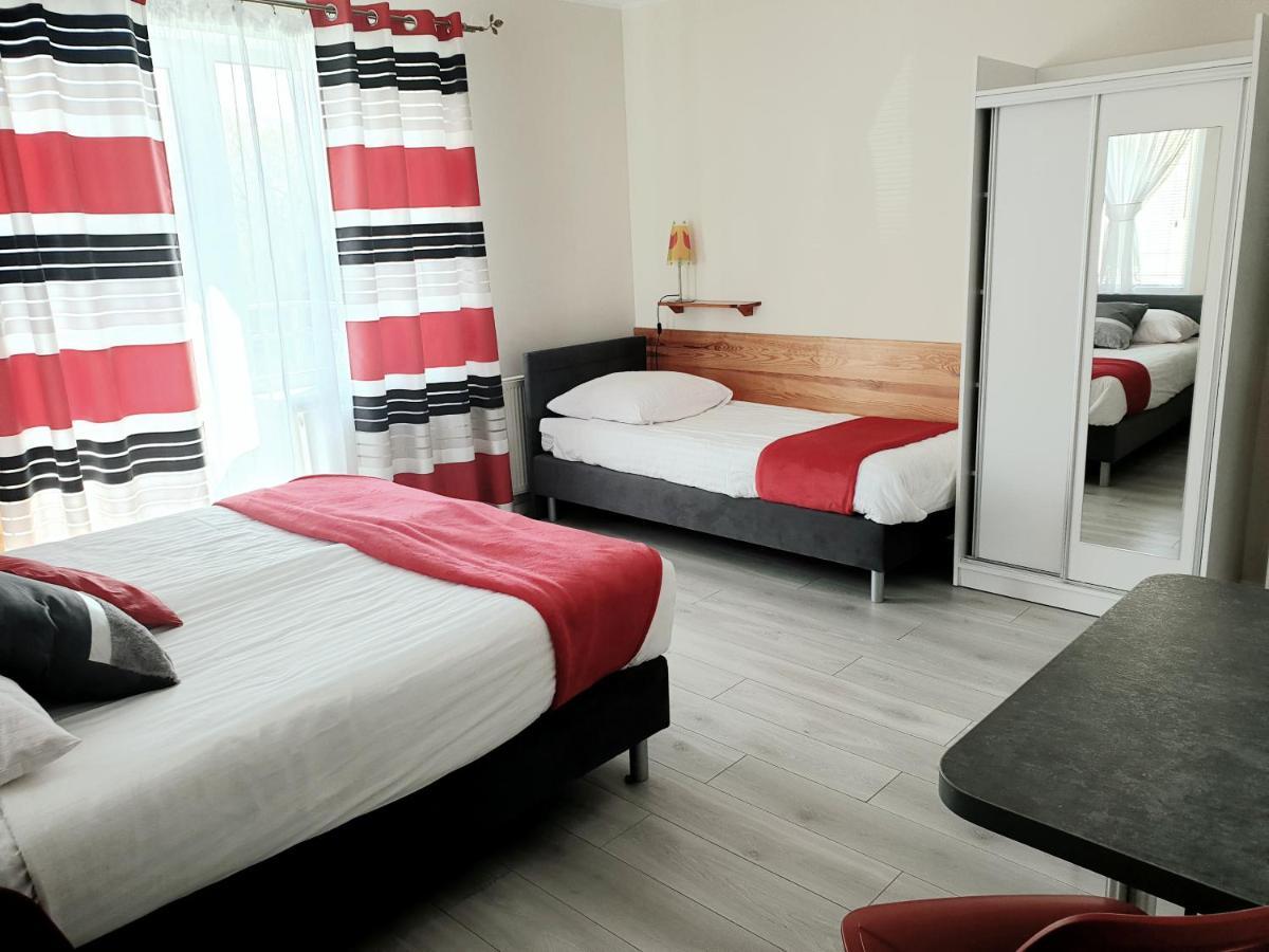 Solar Bed & Breakfast Karwia Exterior photo