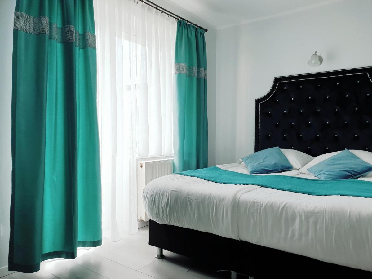 Solar Bed & Breakfast Karwia Exterior photo